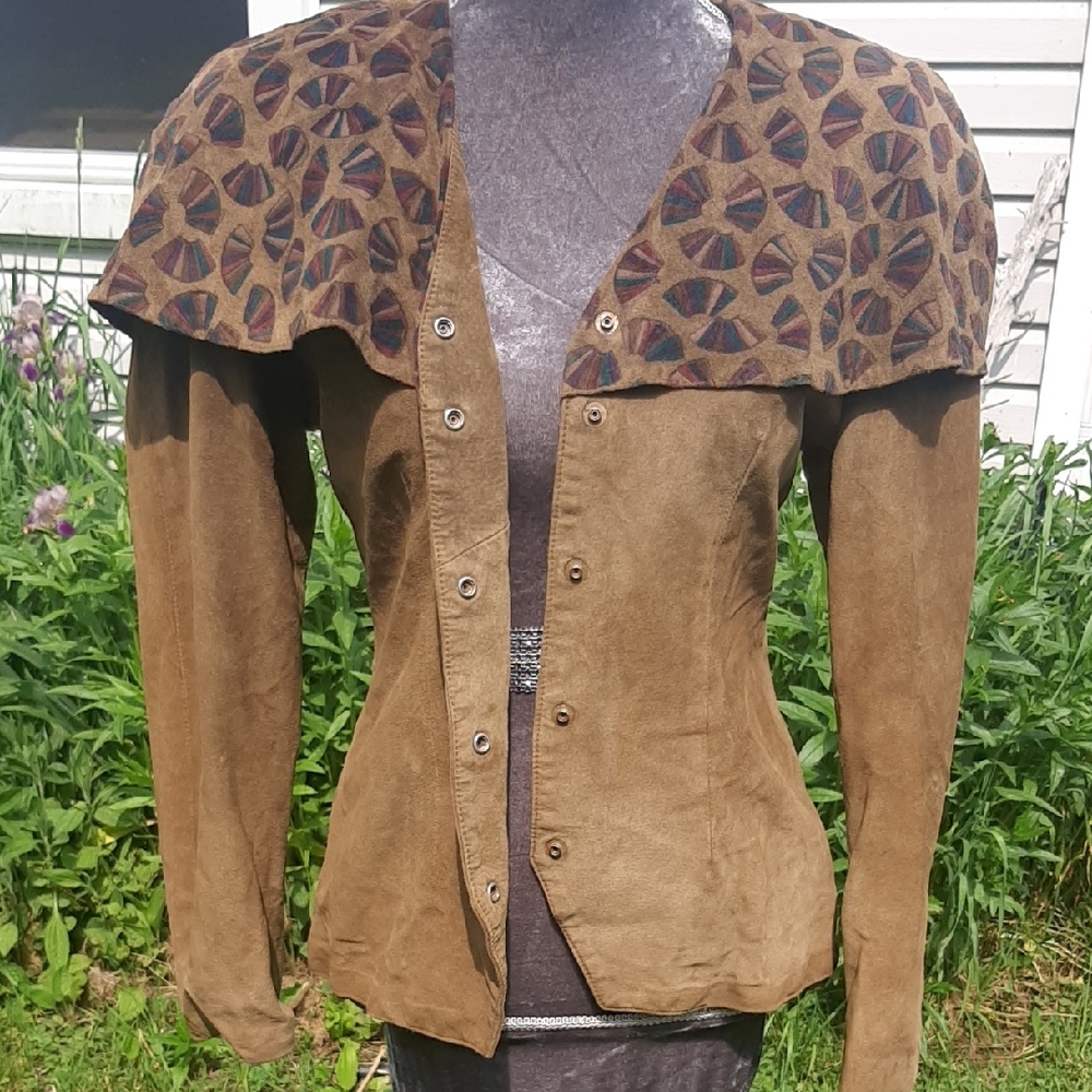 80's🤎DANIER🤎SUEDE Military Green Jacket with Attached Hand Painted Caplet SZ S - Picture 8 of 16